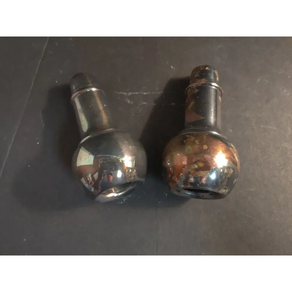 Vintage metal salt